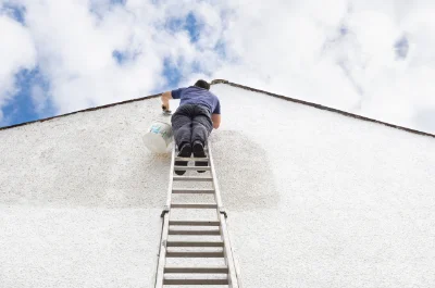 Peinture extérieure à Crotelles — façades et ravalement